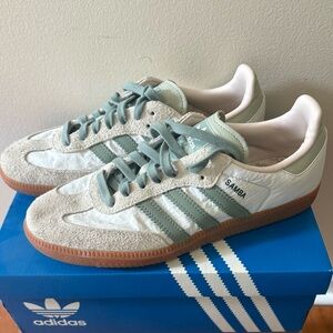 Adidas Samba Sneakers in Mint and White